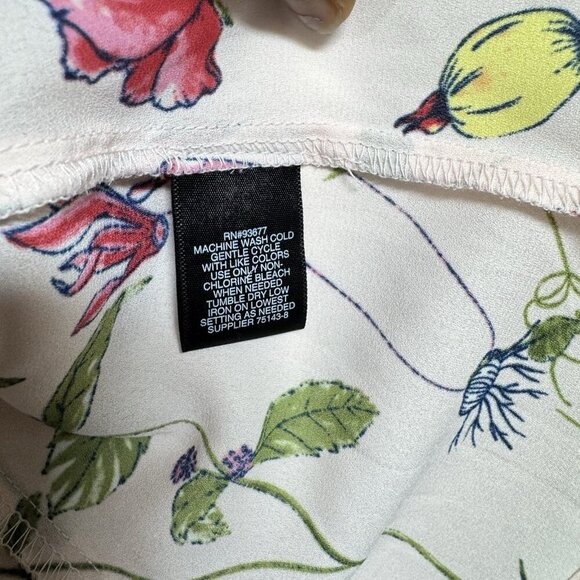 Liz Claiborne Women's Blouse Pink Floral Print Short Flutter Sleeves Size PS - Picture 4 of 6